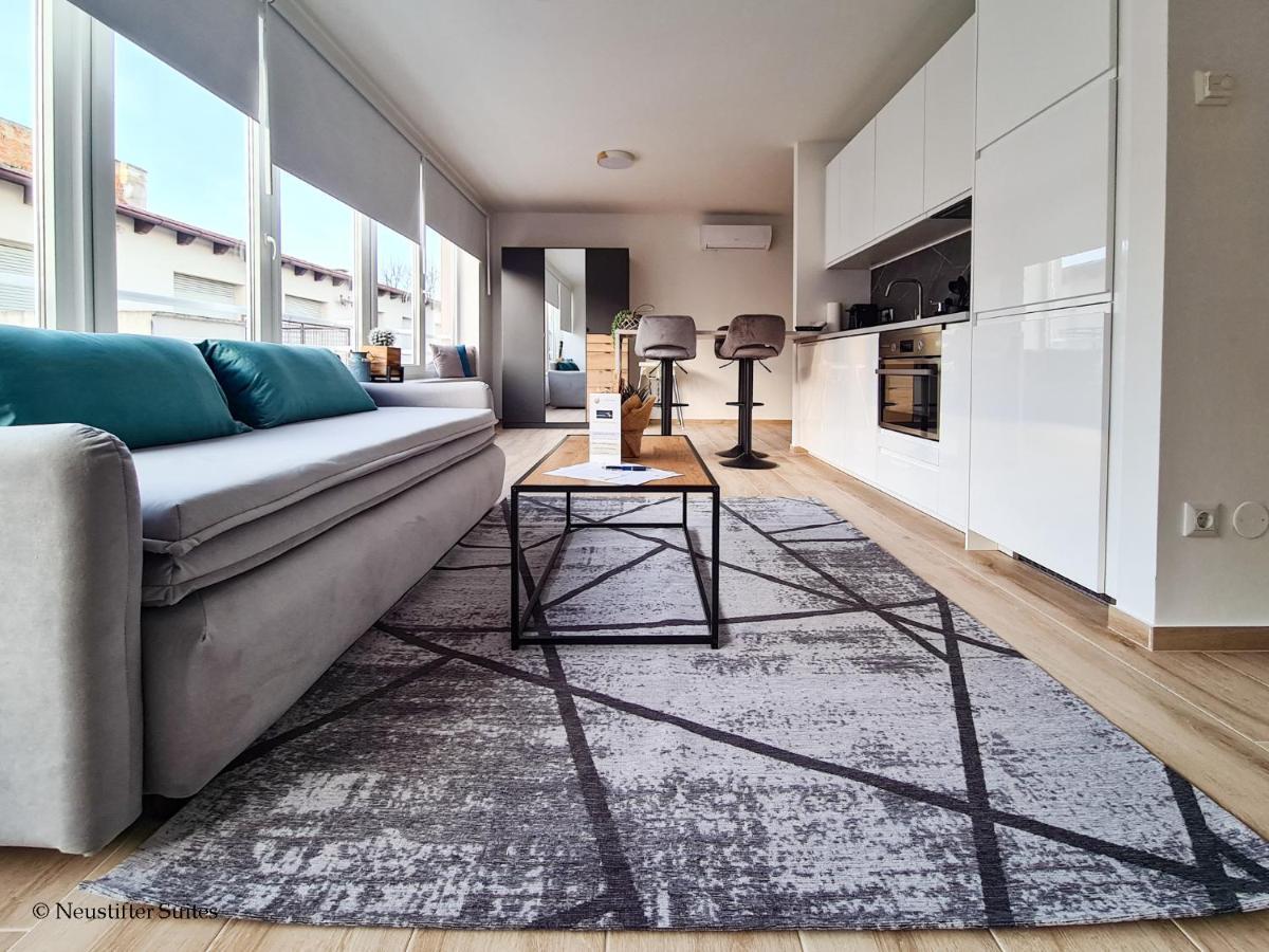 St Antoni Suite2 Stilvolle Ferienwohnung Mit Parkplatz In Άιζενστατ Εξωτερικό φωτογραφία