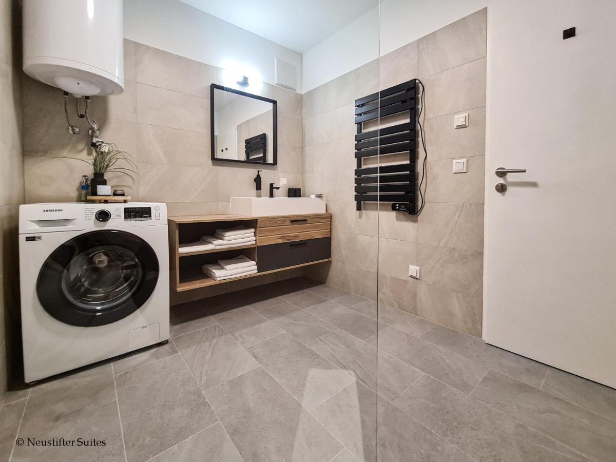 St Antoni Suite2 Stilvolle Ferienwohnung Mit Parkplatz In Άιζενστατ Εξωτερικό φωτογραφία